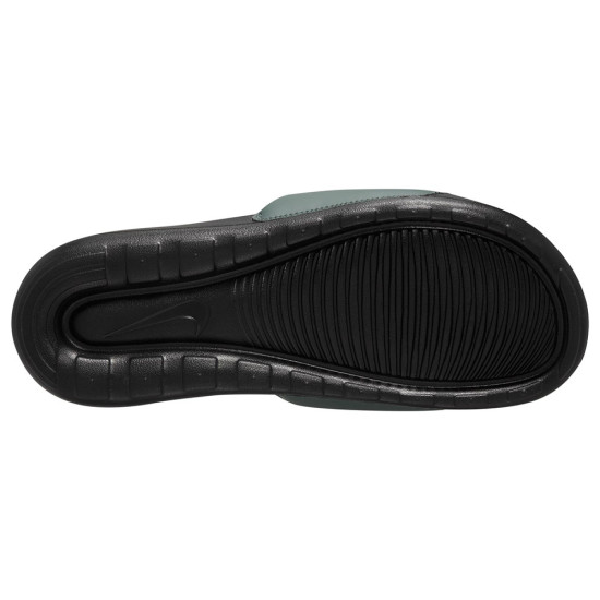 Nike Victori One